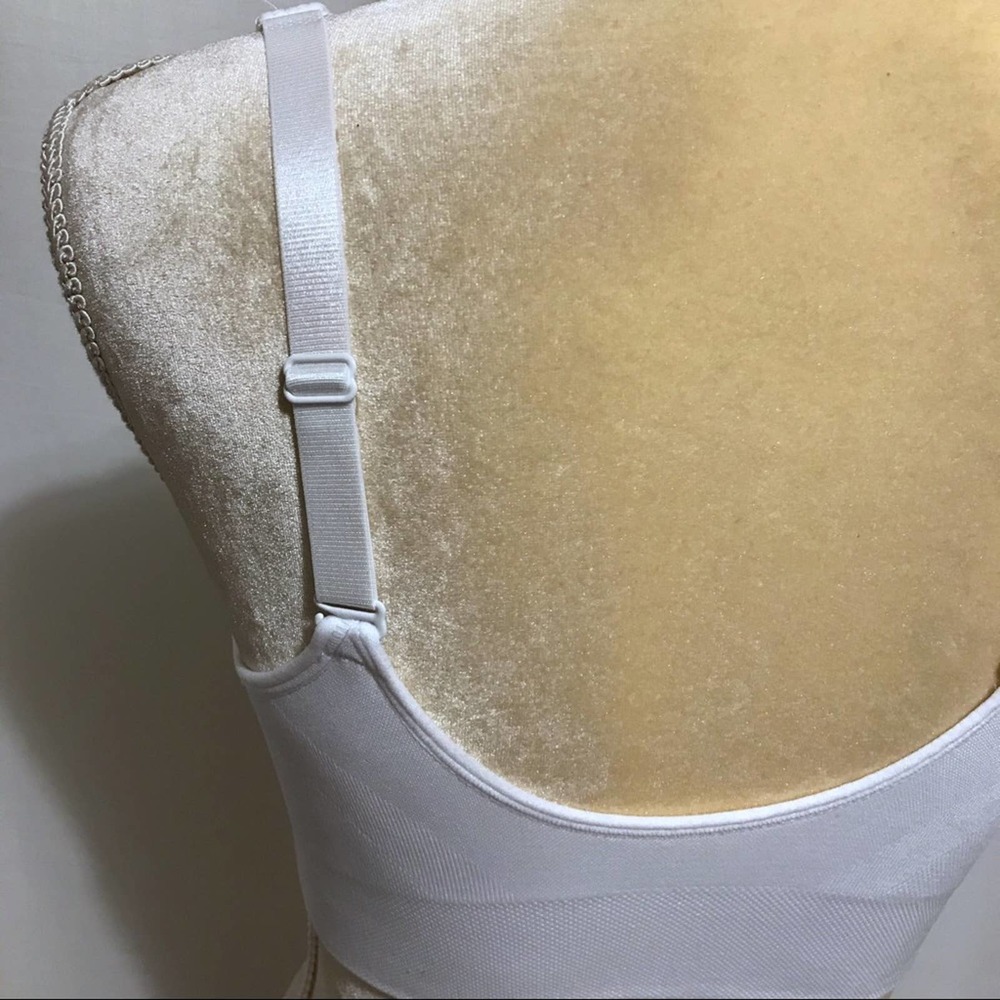 Puma “2/$20” NWOT White Seamless Sports Bra Women Various - Picture 8 of 12